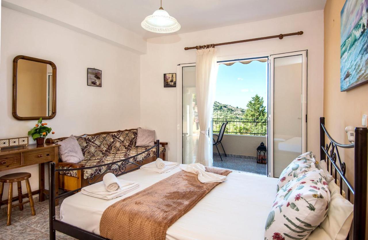 Aristotelis Apartments Razáta Eksteriør billede
