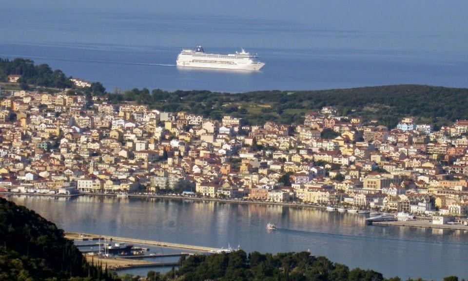 Aristotelis Apartments Razáta Eksteriør billede